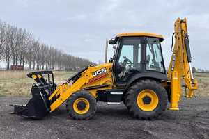 รถตักล้อยาง JCB 3CX พร้อมหัวขุด – เครื่องยนต์ดีเซล 74 แรงม้า ขับเคลื่อน 4 ล้อ รถขุดตักสำหรับงานก่อสร้าง - Product Image 4