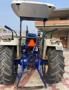 Tractores usados Farmtrac Supermaxx 6055 Farmtrac - Product Image 2