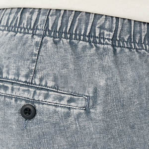 Pantalones cortos de lavado ácido para hombre con dobladillo crudo y ajuste relajado para ropa de calle informal estilo Vintage pantalones cortos de lavado ácido para hombres - Product Image 5