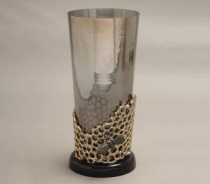 Jarrón Apricity de Lujo, Jarrón de Vidrio Ahumado con Adorno de Hoja Dorada, Jarrón Decorativo Moderno para Flores, Decoración del Hogar y Hoteles - Product Image 4