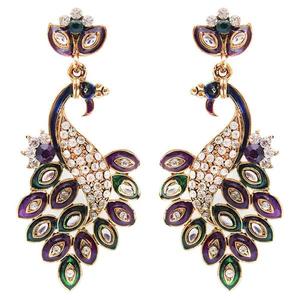 Kriaa piedra austriaca Meenakari Pavo Real colgante pendientes chapado en oro 1300330 - Product Image 1