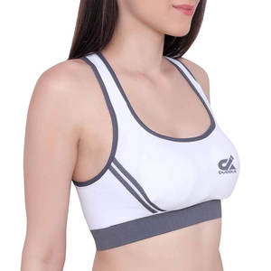 Conjunto de sujetador y pantalones cortos deportivos personalizados de alta calidad para gimnasio Fitness Yoga desgaste al por mayor de color personalizado tamaño estilo Oem sujetadores deportivos - Product Image 4