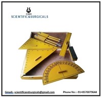 Juego de geometría amarillo CISCO con compás, transportador, regla, esquinas y plumero en estuche de madera, modelo CISCO-3007