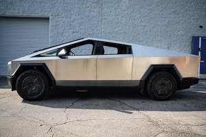 LUXE 2025 TES-LAA C-Y-B-E-R-T-R-U-C-K BA-SE CAMION - Product Image 6