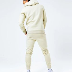 Vêtements de sport pour hommes sur mesure, vente en gros de survêtements de sport, jogging de sport pour hommes, survêtement de sport pour hommes - Product Image 3