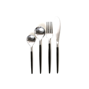 Suministros al por mayor Juegos de cubiertos de boda elegantes Juego de cubiertos de plata pulida de alta calidad de lujo para vajilla de hotel - Product Image 3