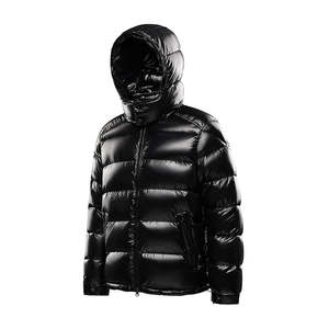 Veste matelassée imperméable à capuche pour homme, hiver 2026, légère, décontractée, pour l'extérieur, avec logo personnalisé, veste chaude à fermeture éclair, en vente - Product Image 2