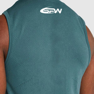 Camiseta sin mangas de poliéster para hombre, tela ligera de secado rápido con sisas anchas, camiseta atlética sin mangas, perfecta para la práctica de la cancha de gimnasio - Product Image 5