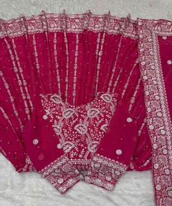 Salwar Kameez Moderno con Hilo de Seda Georgette, Lentejuelas, Remaches y Bordado Moti, Prenda Étnica para Fiestas - Product Image 6