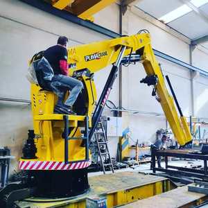 Nouveau pont pliant à flèche articulée de 10 tonnes de capacité grue marine hydraulique haute charge Moment Construction pompe moteur engrenage pour - Product Image 4