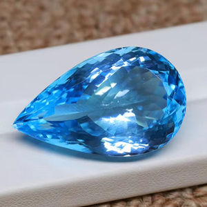 Topaze bleue suisse véritable pierre à facettes Topaze suisse bien polie Gemmes Topaze bleue suisse étonnante pierre précieuse taillée pour la fabrication de bijoux - Product Image 1