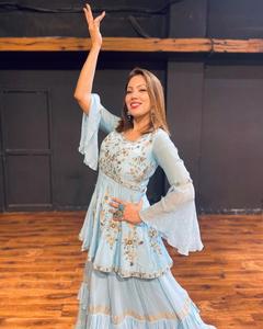 Ropa de diseño indio de bollwood, traje exclusivo étnico, con volante, Georgette, Punjabi, Sharara, Palazzo, nuevo lanzamiento, a precio asequible - Product Image 2