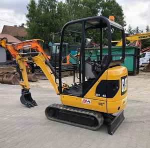 Mini-excavatrice compacte CAT 301.4C, excavatrice diesel avec hydraulique auxiliaire - Product Image 1