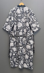 Veste matelassée Kantha en coton réversible vintage indien Veste à motif bohème pour l'hiver - Product Image 5