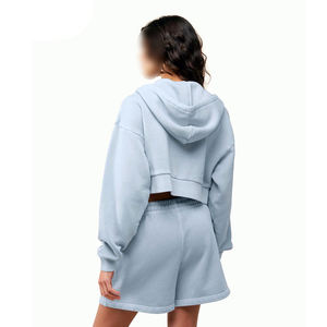 Ensemble short et sweat à capuche en coton pour femme de la plus haute qualité, de couleur grise, pour femmes. - Product Image 3
