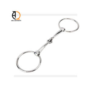 Fabricant et fournisseur en gros de mors à demi-joue en acier inoxydable tendance, provenant du Pakistan, équipement équestre pour chevaux - Product Image 1