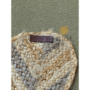 แผ่นรองจานรูปใบไม้ถักจากปอกระเจาขนาด 10x8 นิ้ว งานตกแต่งบ้านและโต๊ะอาหาร ทำด้วยมืออย่างประณีต - Product Image 3