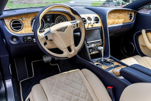 ยอดขายที่เชื่อถือได้สำหรับรถเปิดประทุนมือสอง2016 4WD continentals GT V 8 S/AWD - Product Image 5