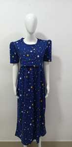 ชุดคลุมท้องสำหรับผู้หญิง, เดรสแขนยาวสไตล์ตะวันตกทรงพอดีตัวพิมพ์ลายมิดิไซส์ใหญ่พิเศษ - Product Image 3