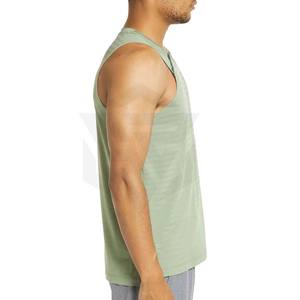 Camisetas sin mangas de fitness de talla grande para hombre personalizadas al por mayor equipo de entrenamiento de gimnasio transpirable de calidad superior tejido de calidad superior - Product Image 3