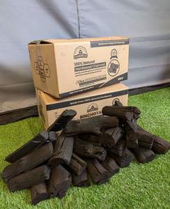 Charbon de bois dur noir de qualité supérieure pour restaurant, carton de 10 kg, 100 % naturel, charbon de bois noir naturel pour barbecue - Product Image 1