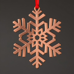 Décoration de Noël élégante en flocon de neige en métal plaqué cuivre avec ruban rouge et arbre d'éclairage LED - Product Image 5