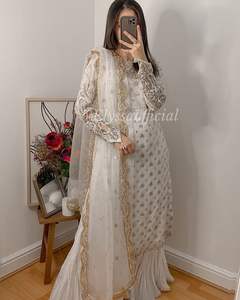 Vêtements pakistanais à la mode les mieux notés ensemble de costumes Salwar Kameez pour la fête de mariage Fashion Forward au meilleur prix - Product Image 6