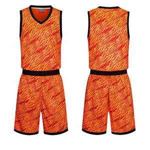 Uniforme de basket-ball personnalisé par sublimation, matière respirante à séchage rapide avec nom et numéro personnalisés pour l'équipe - Product Image 2