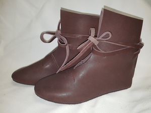 Chaussures en cuir de vachette véritable à cheville haute de style médiéval avec lacets en cuir Chaussures Renaissance Faire & Cosplay - Product Image 3