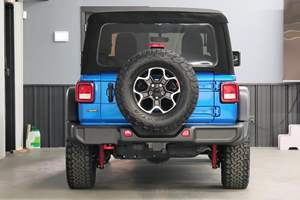 Wrangler Rubicon 4x4 2023, Motor Turbodiésel V6 de 3.0 Litros, 4WD, Color Azul Perla Hidrográfico, Mayormente sin Modificaciones - Product Image 4