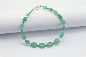 Pulsera de piedras preciosas de Esmeralda de Zambia Natural hecha a mano de 8 pulgadas, cuentas de forma ovalada lisa, cuentas de piedra Esmeralda Natural - Product Image 2