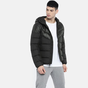 Gran oferta de chaqueta acolchada de moda para hombre para invierno, tela impermeable, cierre de cremallera, relleno de algodón, patrón impreso, suministro ODM - Product Image 6