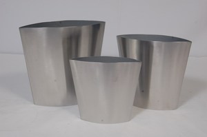 Vase décoratif en métal laiton Vase urne à fleurs plaqué or moderne Vase décoratif de table en métal fabriqué à la main - Product Image 6