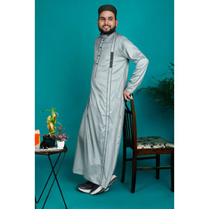 Hijazi Thobe à manches longues en polyester importé pour hommes respirant léger séchage rapide vêtements musulmans traditionnels contrastés - Product Image 1