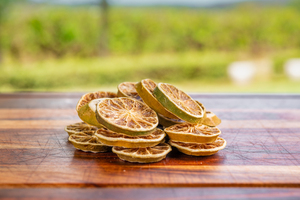 Tranches de citron vert séchées biologiques antioxydant riche étiquette propre goût aigre à base de plantes emballé en vrac - Product Image 3