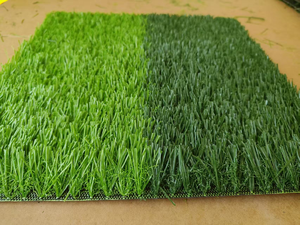 Gazon synthétique artificiel de 40 mm pour le sport, tapis pour terrain de football intérieur et extérieur, application paysagère - Product Image 2