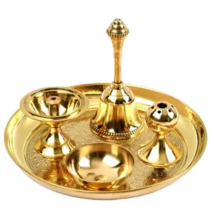 Tariffa all'ingrosso di alta qualità Pooja thali forma rotonda artigianato in oro lavoro a mano culto usa Pooja Thali & Plate