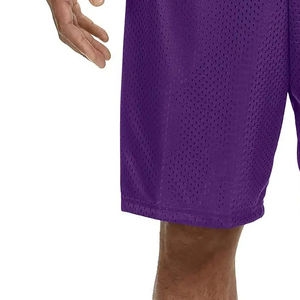 Pantalones cortos de playa de verano unisex personalizados OEM al por mayor pantalones cortos deportivos impermeables para Hombre Pantalones cortos de mar informales lisos patrón sólido - Product Image 4