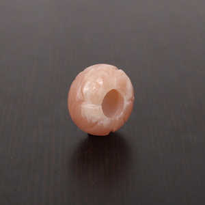 Lampe en cristal de pierres précieuses naturelles : améthyste violette, cornaline, pierre de lune pêche et vasonite, perles en verre et en cristal - Product Image 2