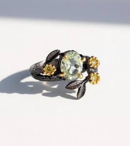 แหวนใบไม้ประดับอเมทิสต์สีเขียว เงินสเตอร์ลิง รับรองโดย IGI ออกแบบมาเพื่อการสวมใส่ประจำวันอย่างสง่างาม งานแต่งงาน แรงบันดาลใจจากธรรมชาติ หรูหรา คลาสสิก - Product Image 1