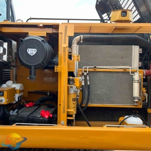 รถขุดมือสองคุณภาพสูง Caterpillar CAT323D2L น้ำหนัก 20 ตัน เครื่องจักรก่อสร้าง อะไหล่หลัก มอเตอร์ เครื่องยนต์ ปั๊มเกียร์ ขาย - Product Image 2