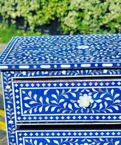 Table d'appoint en bois antique au design moderne avec incrustation d'os pour chambre à coucher, entrée d'hôtel, salon, bureau de supermarché - De chez From - Product Image 2