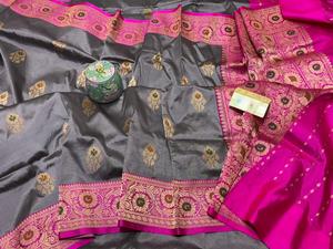 Sari de fête traditionnel 100% authentique en pur chiffon Katan Banarasi, tissé à la main, avec broderie Meenakari et richesse de broderie Zari, Pallu contrastant, livraison rapide - Product Image 4