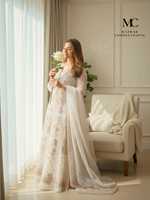 Robes de mariée pour femmes, costumes prêts-à-porter, robes pour femmes, costumes de mariage pakistanais, costumes de mariage prêts-à-porter, robes brodées
