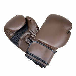 Gants de boxe professionnels avec logo personnalisé Gants d'entraînement au combat MMA en cuir de PU fabriqués sur mesure avec des caractéristiques extensibles - Product Image 1