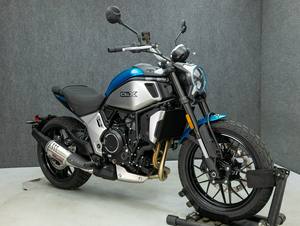 Motocicleta CFMOTOS <span class=keywords><strong>700CL</strong></span> <span class=keywords><strong>X</strong></span> Street 2026 de Awesome Branding, Lista para Envío Mundial - Product Image 2