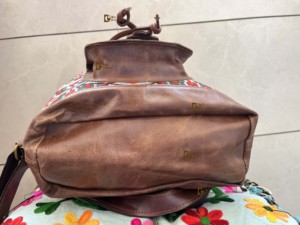 Mochila de cuero Jacquard unisex, mochila de cuero auténtico hecha a mano con nuevo diseño, Bolsa multiusos impermeable, producto a granel al por mayor - Product Image 3