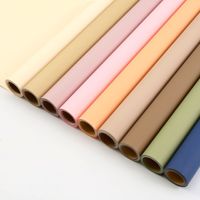 Papier d'emballage pour bouquet de fleurs en pulpe de jute enduit de cire POMA, finition mate et lisse, rouleau de 65 microns, plastique simple face