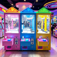 Machine à griffes d'arcade à monnayeur, version anglaise, rose, de luxe, taille humaine, avec structure métallique et éclairage LED clignotant, célèbre sur Internet
