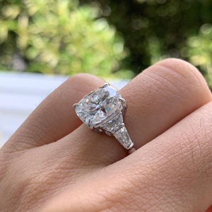 แหวนเพชร4.00กะรัตประดับเพชรขนาด14K สีทองคำขาว - Product Image 2